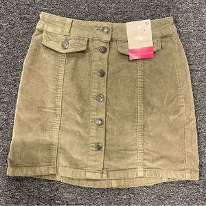 BRAND NEW! Olive Green Button-Up Mini Skirt